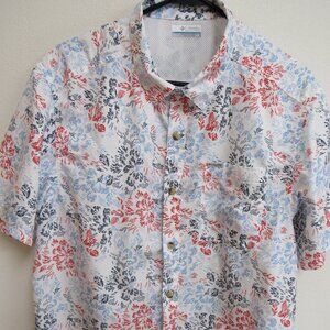 Columbia PFG Slack Tide Camp Shirt Vented Floral Short-Sleeve Button-Up Large